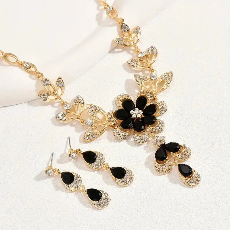 Flower Petal Choker Set